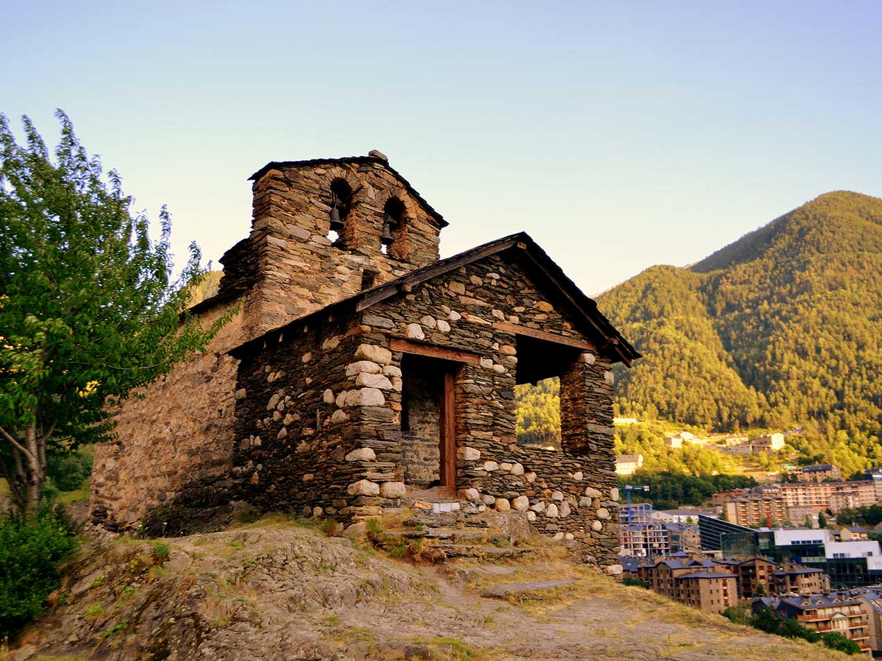 Església de Sant Romà de les Bons, Encamp